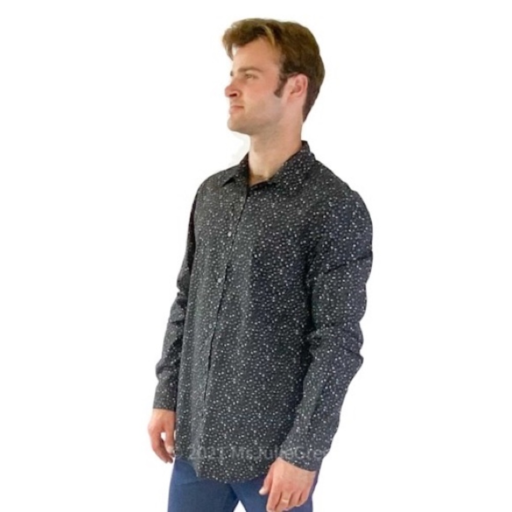 NWT Men's Black with small contemporary pattern